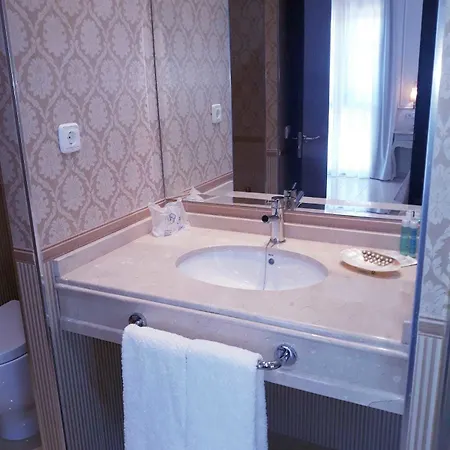 El Capricho Villanueva del Trabuco