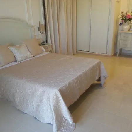 El Capricho Hotel Villanueva del Trabuco