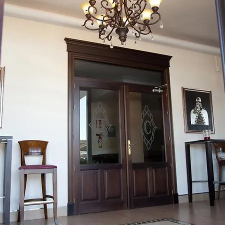 El Capricho Hotel 2*