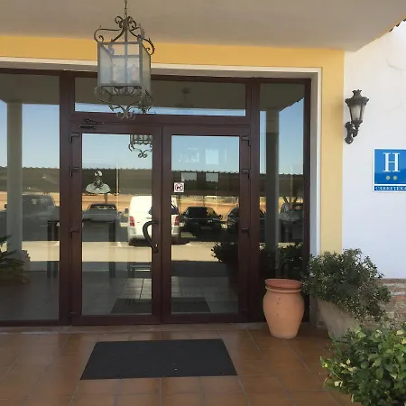 El Capricho Hotel 2*